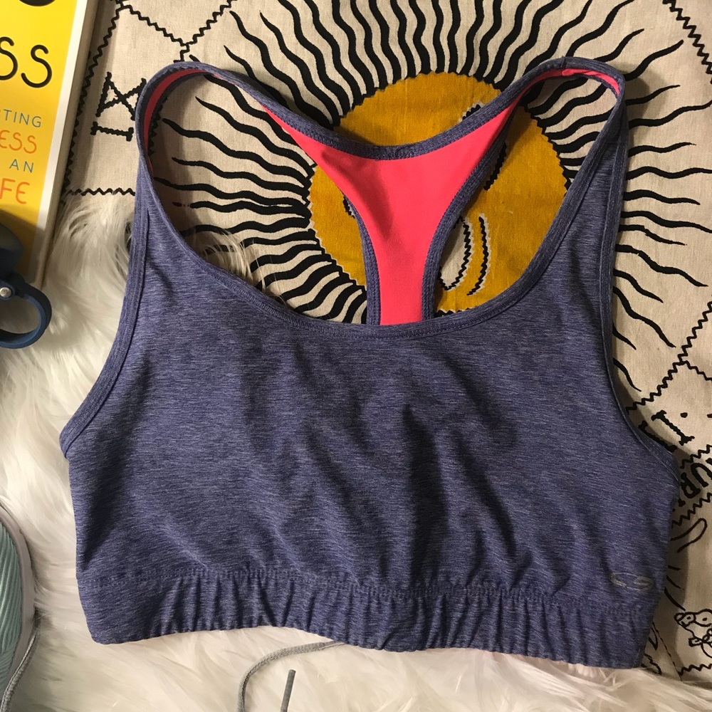 • DONATING SOON 🌟 workout bra